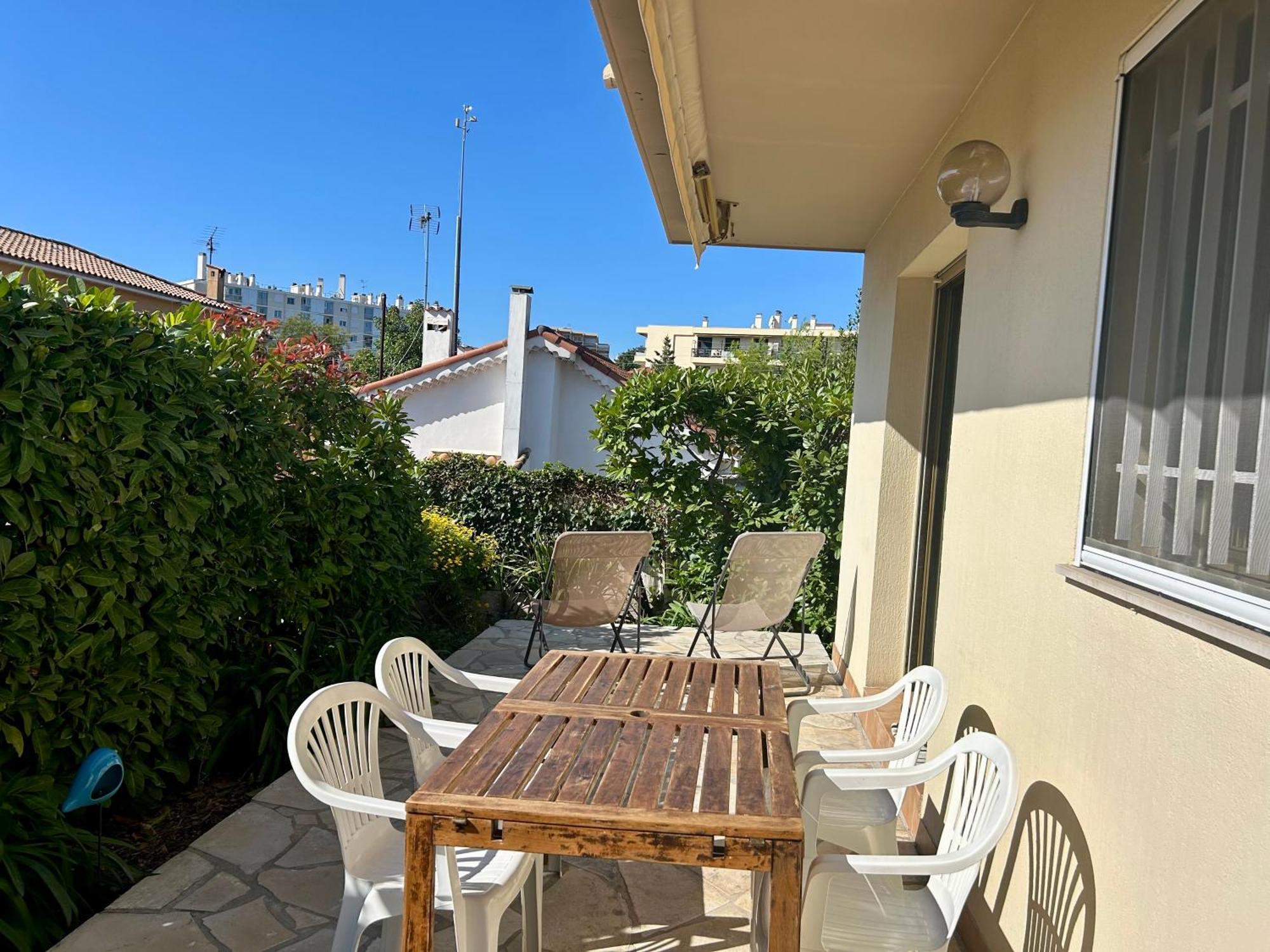 Les Ondes - Terrasse Rdc Villa Calme Parking Proche Plage アンティーブ エクステリア 写真